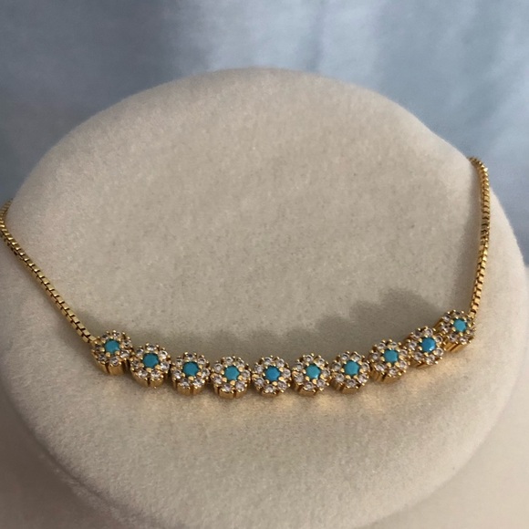 Robin’s Egg Blue Turquoise Bracelet - Picture 5 of 5